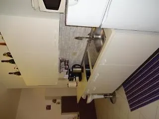 Sylvia Stylish Vatican Daire